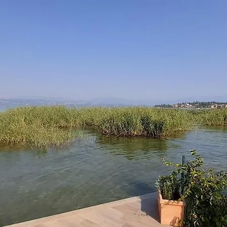 Holiday home Beach House Zodiaco Sirmione